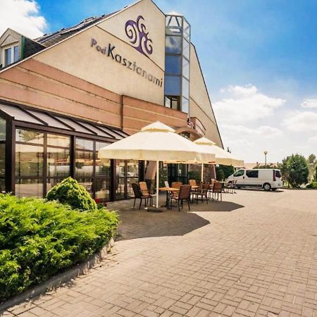 Hotel Pod Kasztanami Lublin Kültér fotó